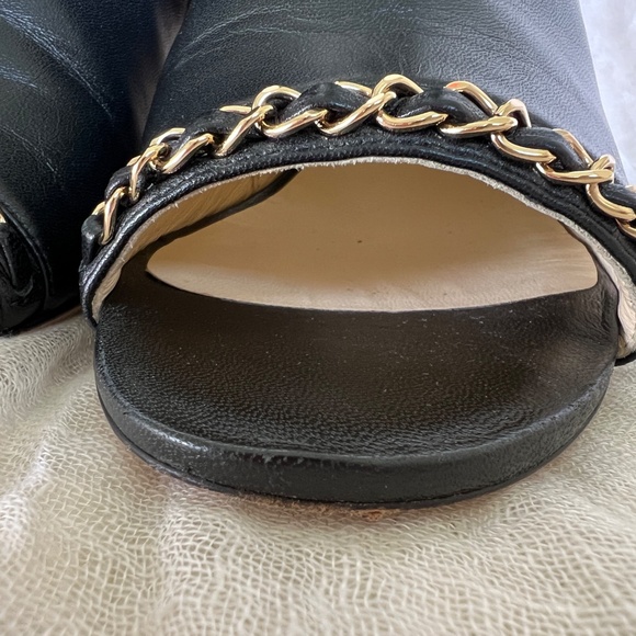 CHANEL Black Lambskin Peep-Toe Booties Chain Trim CC Heel Sz 39 Italy Chic - Picture 5 of 16